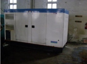 浩口镇康明斯150kw大型柴油二手发电机组